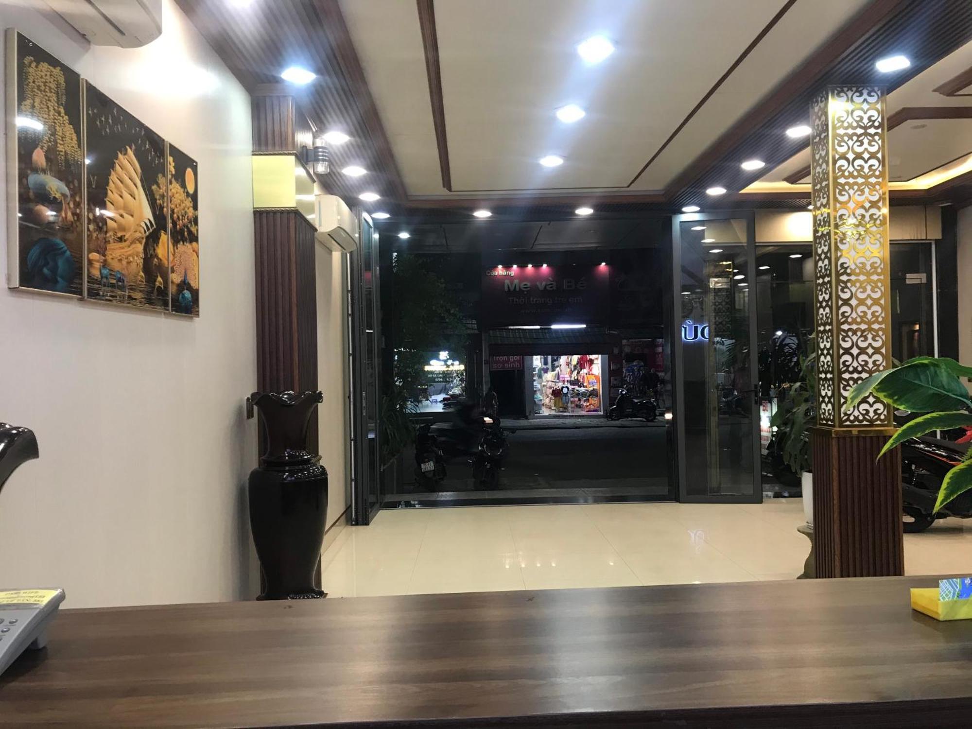 Duc Loc 2 Hotel Хюе Екстер'єр фото