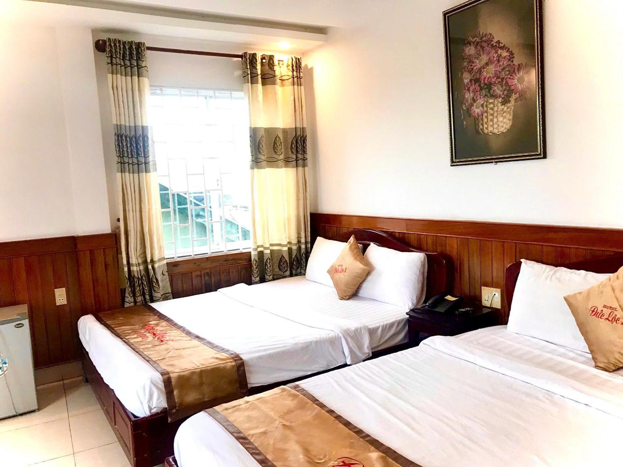 Duc Loc 2 Hotel Хюе Екстер'єр фото