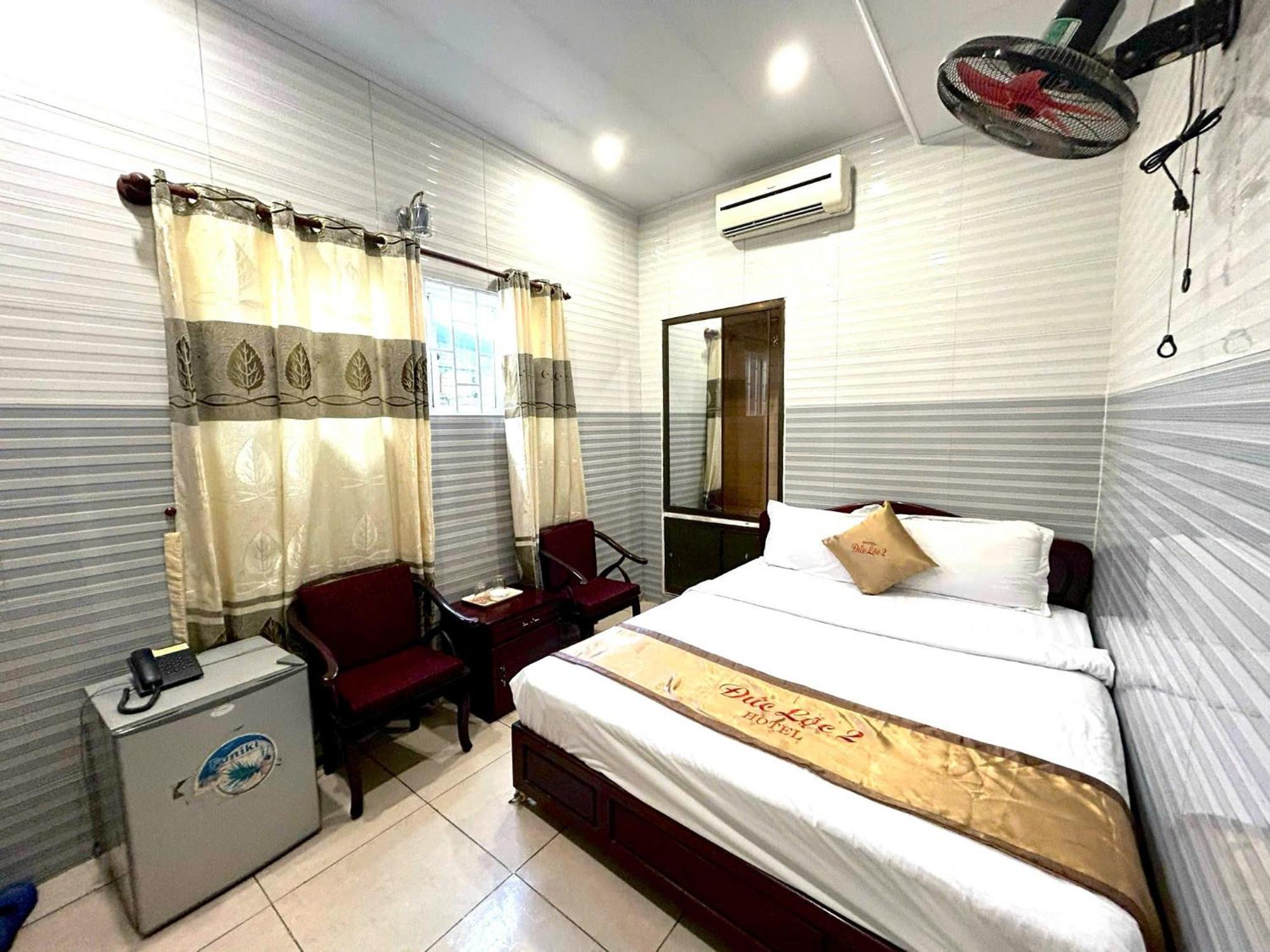 Duc Loc 2 Hotel Хюе Екстер'єр фото
