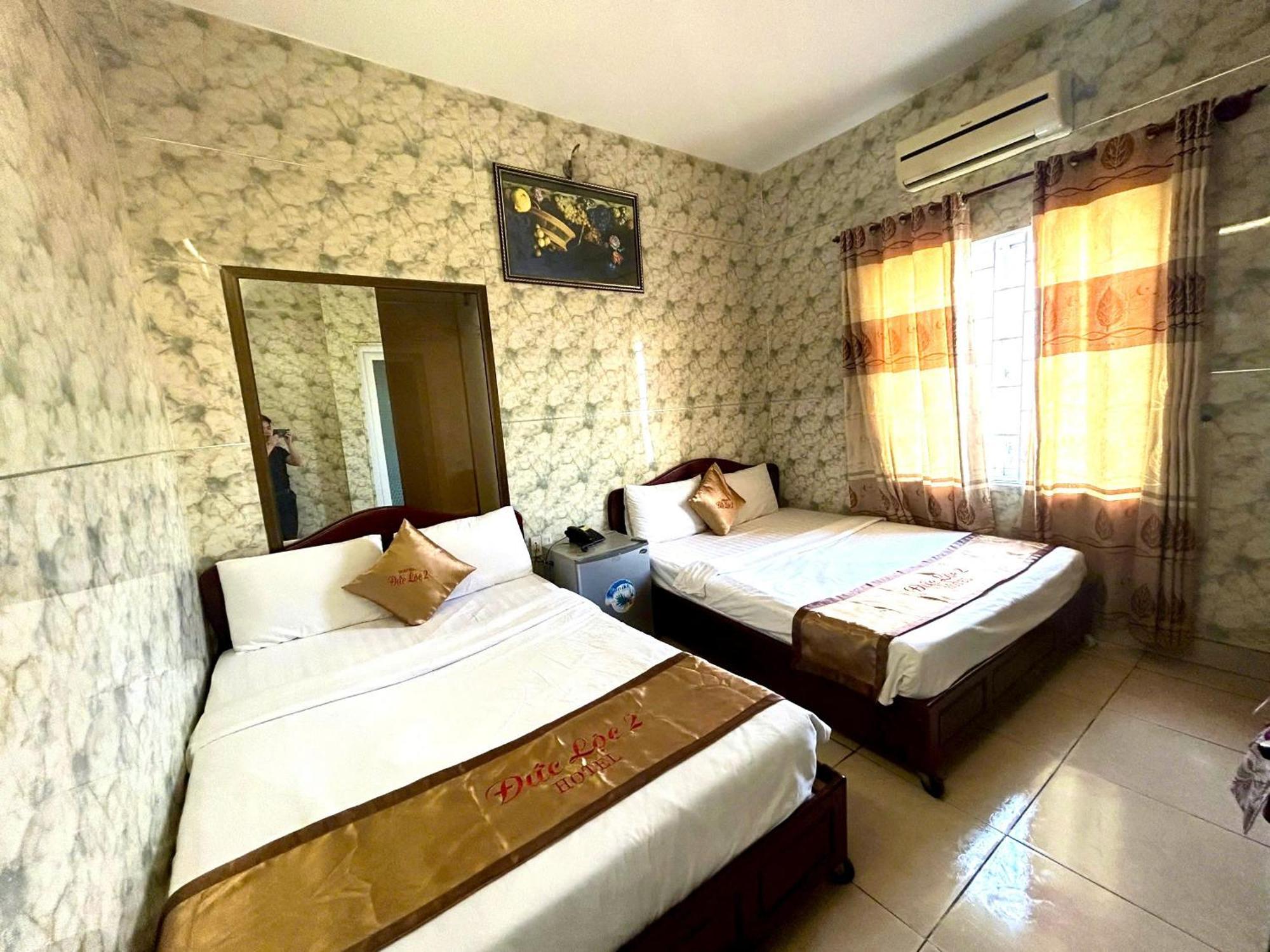 Duc Loc 2 Hotel Хюе Екстер'єр фото