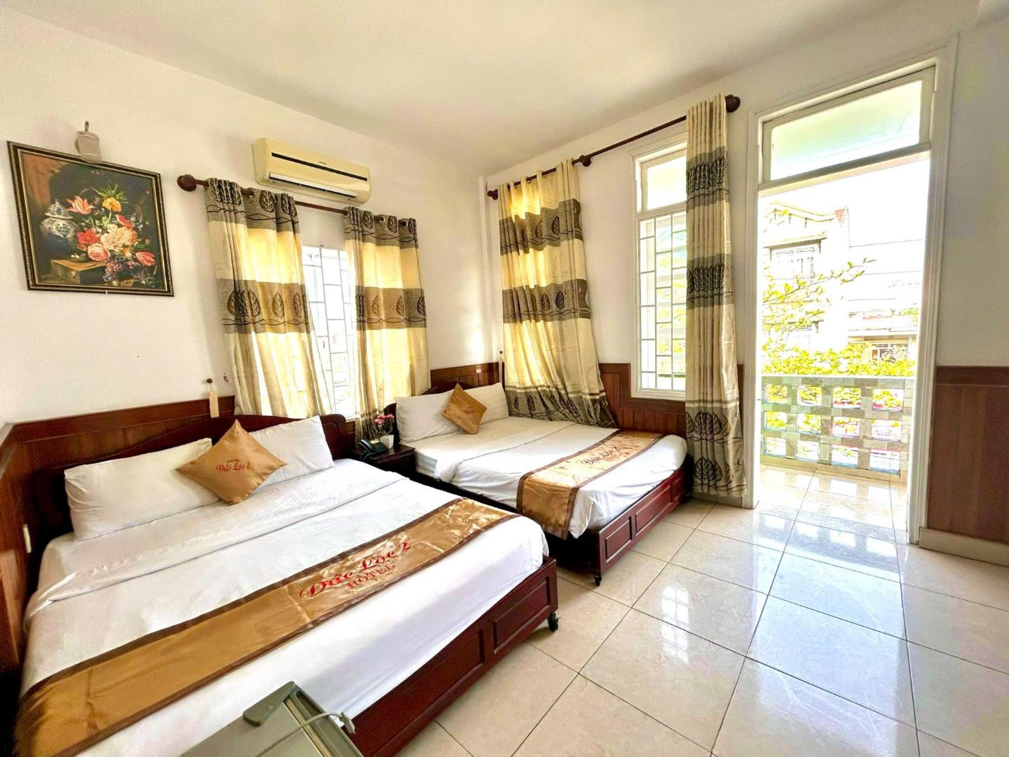 Duc Loc 2 Hotel Хюе Екстер'єр фото